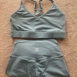 Til You collapse set